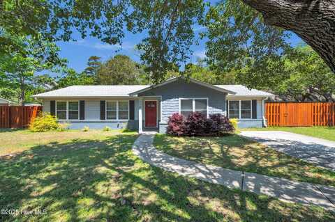114 Park Avenue, Southport, NC 28461
