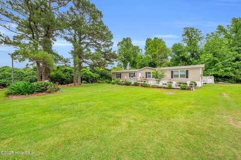 2274 New Road, Burgaw, NC 28425
