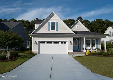 323 Lightning Bug Lane, Holly Ridge, NC 28445
