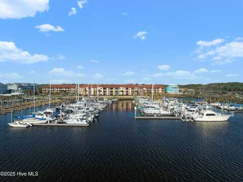 103 Spencer-Farlow Drive, Carolina Beach, NC 28428