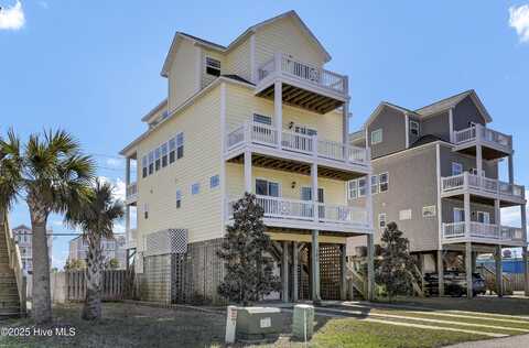 102 Scotch Bonnet Circle, North Topsail Beach, NC 28460