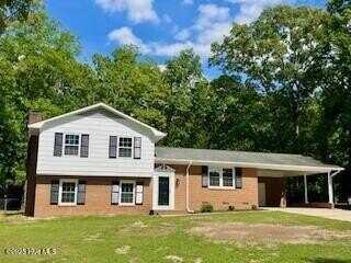 12321 Purcell Road, Laurinburg, NC 28352