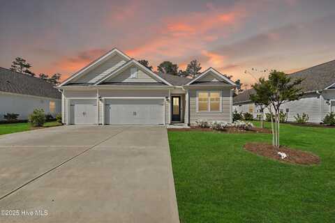 7801 Harrier Circle, Leland, NC 28451