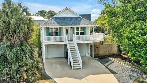 112 Palm Breeze Drive, Carolina Beach, NC 28428