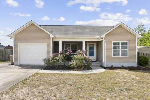 8602 Heirloom Drive NE, Leland, NC 28451