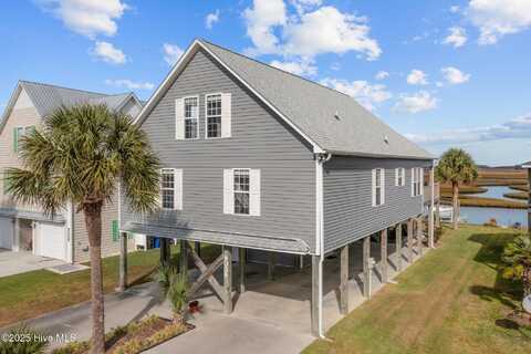 9056 W 9th Street, Surf City, NC 28445