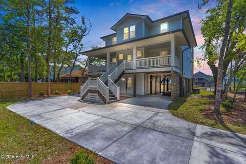110 SW 26th Street, Oak Island, NC 28465