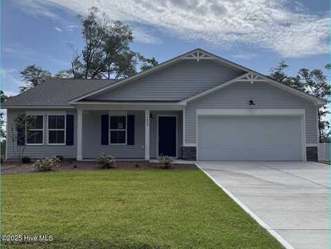 1698 Star Cross Drive SW, Shallotte, NC 28470