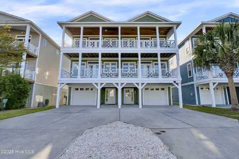 326 S 3rd Avenue, Kure Beach, NC 28449