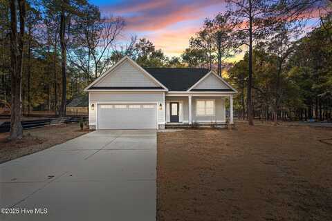 3235 Mooring Drive SE, Bolivia, NC 28422