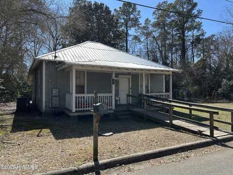 417 Cleveland Street, Laurinburg, NC 28352