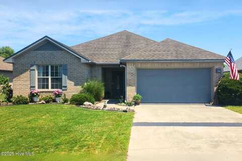 115 Castle Bay Drive, Hampstead, NC 28443