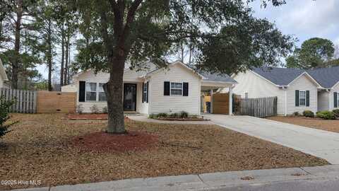 637 Lanvale Hills Circle, Leland, NC 28451