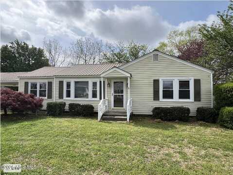 100 Fulton Street, Clinton, NC 28328