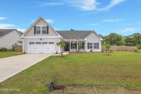 24 W Weatherbee Way, Hampstead, NC 28443