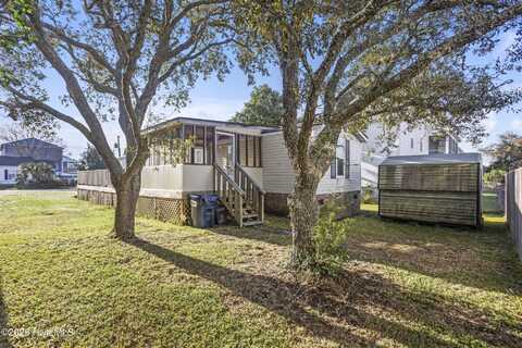 1516 Mackerel Lane, Carolina Beach, NC 28428