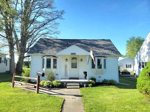 1039 Columbia Street, Saint Marys, OH 45885
