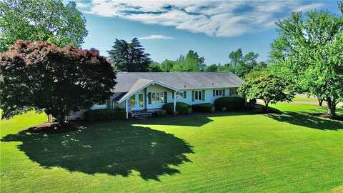 122 Mountainview Drive, Pickens, SC 29671