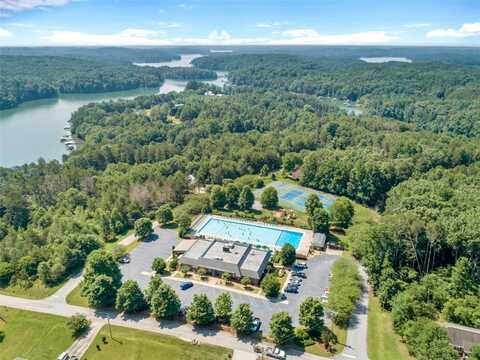 208 Kinston Loop Drive, Westminster, SC 29693