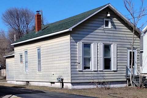 415 S Fifth Avenue, Alpena, MI 49707
