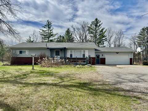 593 N Circle Drive, Mio, MI 48647
