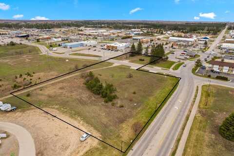 1275 Mankowski Road, Gaylord, MI 49735