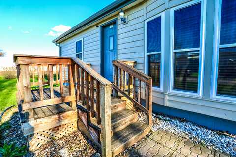 506 E 9TH Avenue, Groton, SD 57445