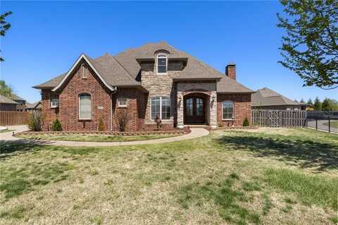 2601 W Cobbler PL, Rogers, AR 72758
