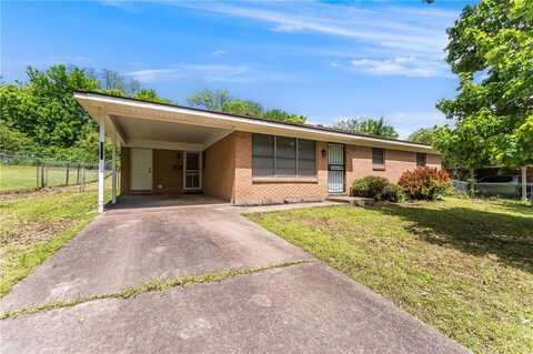 2202 Cottonwood PL, Springdale, AR 72762