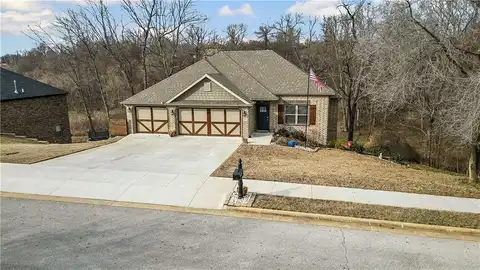 3266 Springhill AVE, Springdale, AR 72762