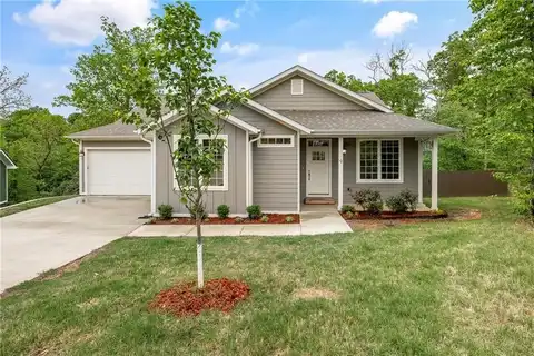 9 Hubert LN, Bella Vista, AR 72715