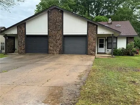 1206A&B Whipporwill LN, Siloam Springs, AR 72761