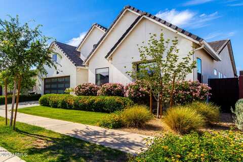 10206 E TEXAS Avenue, Mesa, AZ 85212