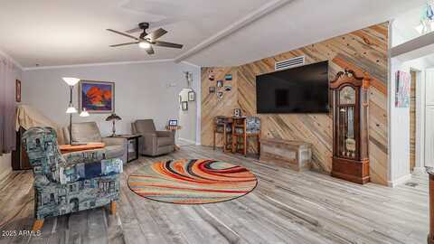 3901 E Pinnacle Peak Road, Phoenix, AZ 85050