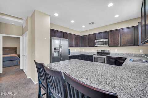 2049 N 77TH Drive, Phoenix, AZ 85035