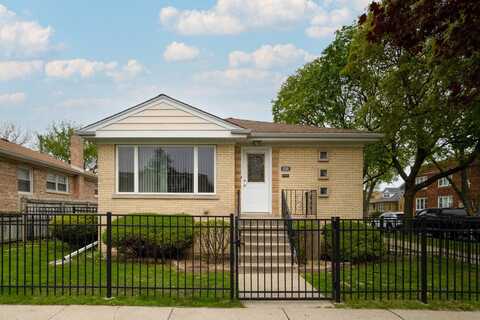 6500 W. Raven Street, Chicago, IL 60631