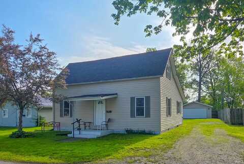 729 NW 2nd Street, Linton, IN 47441
