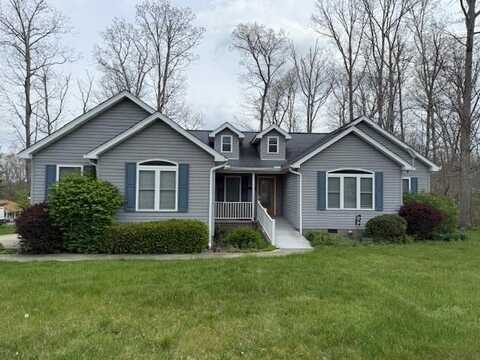138 Driftwood Dr, SHADY SPRING, WV 25918
