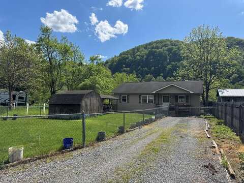 49 N Riverside Rd, MEADOW CREEK, WV 25977