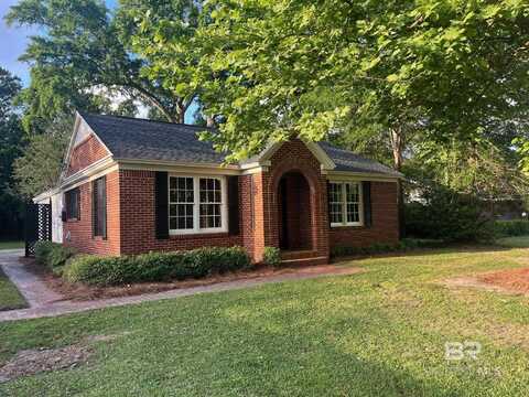 905 E Horner Street, Atmore, AL 36502