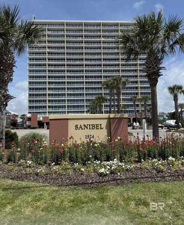 1524 W Beach Boulevard, Gulf Shores, AL 36542