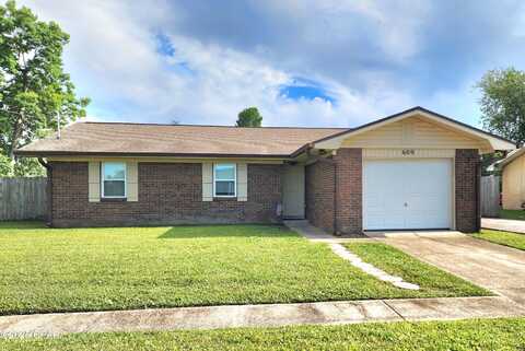 609 E Pine Forest Drive, Lynn Haven, FL 32444
