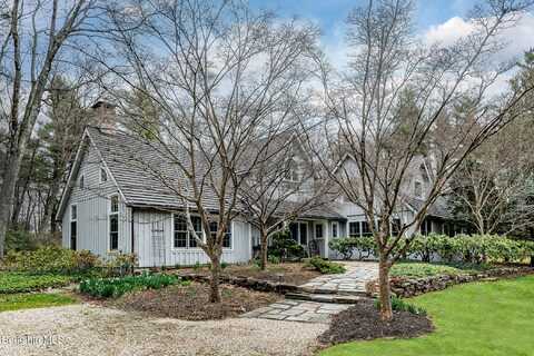 92 Old Colebrook Rd, Colebrook, CT 06021