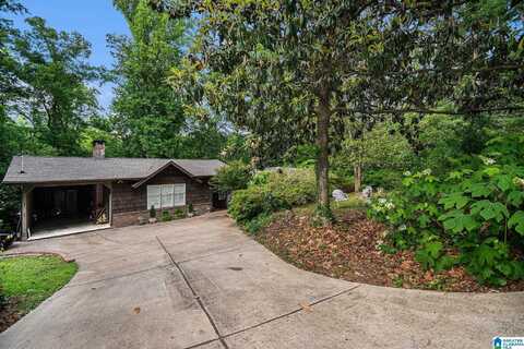 320 SOUTH PARKWAY, HUEYTOWN, AL 35023