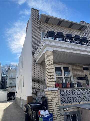 522 81st Street, Brooklyn, NY 11209