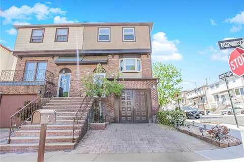 4 Lisa Lane, Staten Island, NY 10312