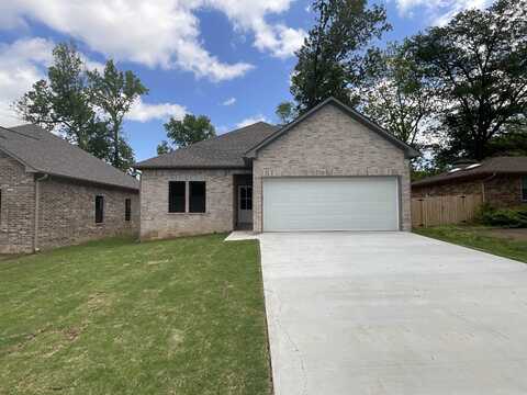 1019 N Jeff Davis Avenue, Jacksonville, AR 72076