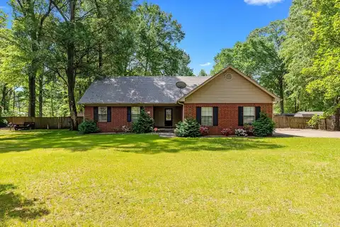 40 Pinewood Drive, Cabot, AR 72023