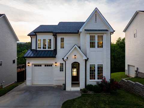 613 Ladd Avenue, Chattanooga, TN 37405