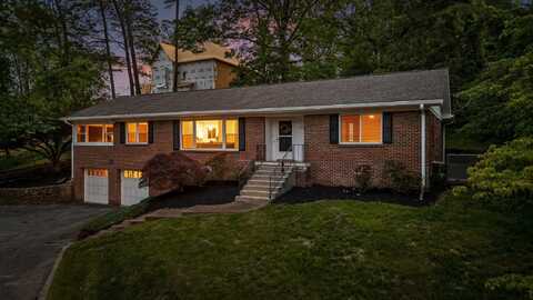 1723 Hixson Pike, Chattanooga, TN 37405
